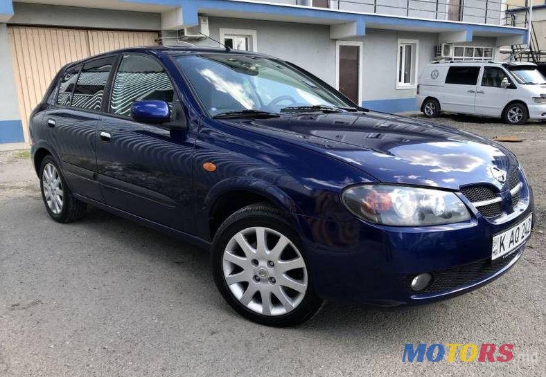 2004' Nissan Almera photo #1