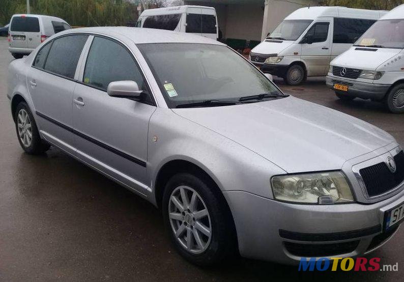 2005' Skoda Superb photo #2