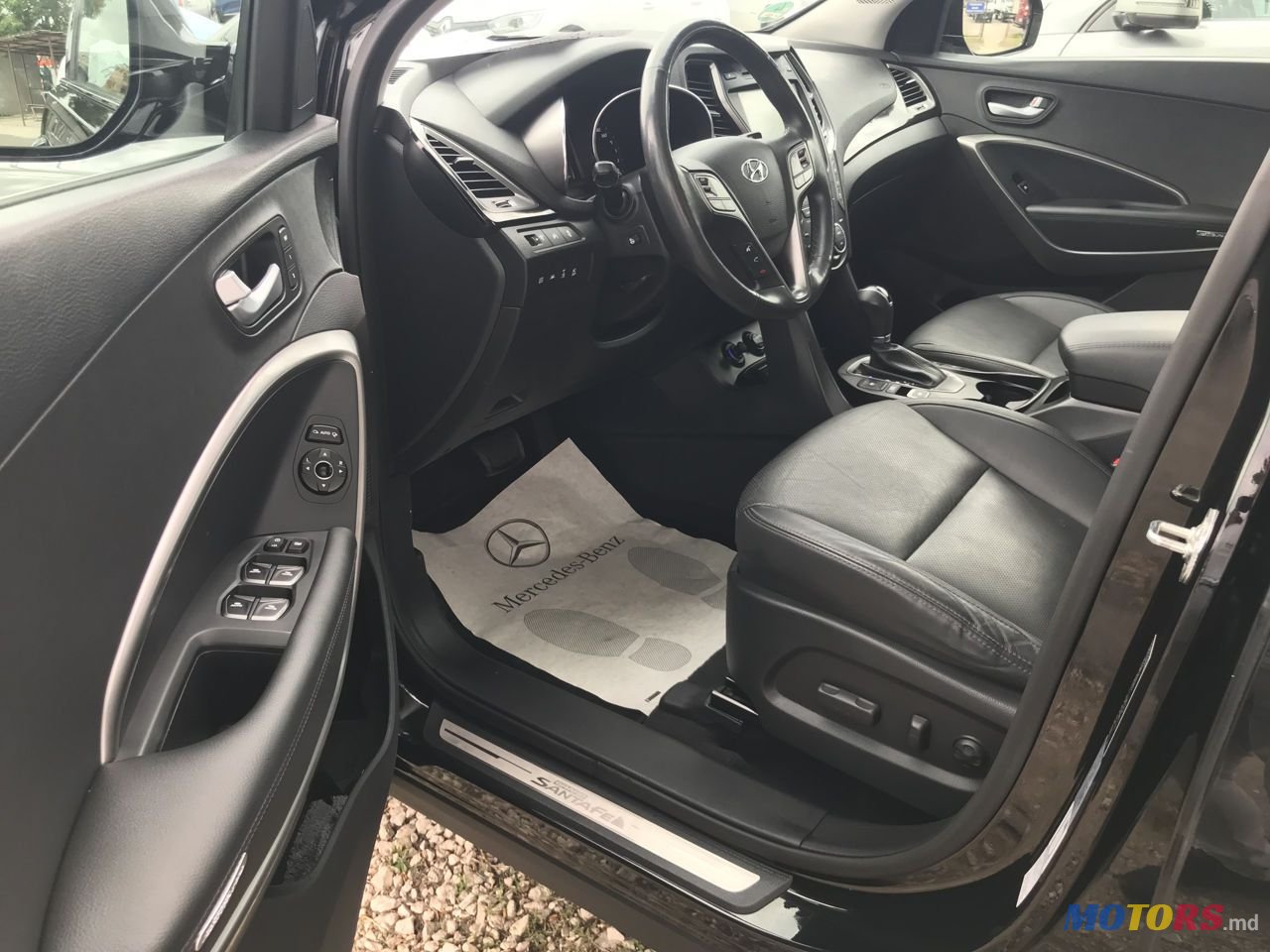 2015' Hyundai Santa Fe photo #6