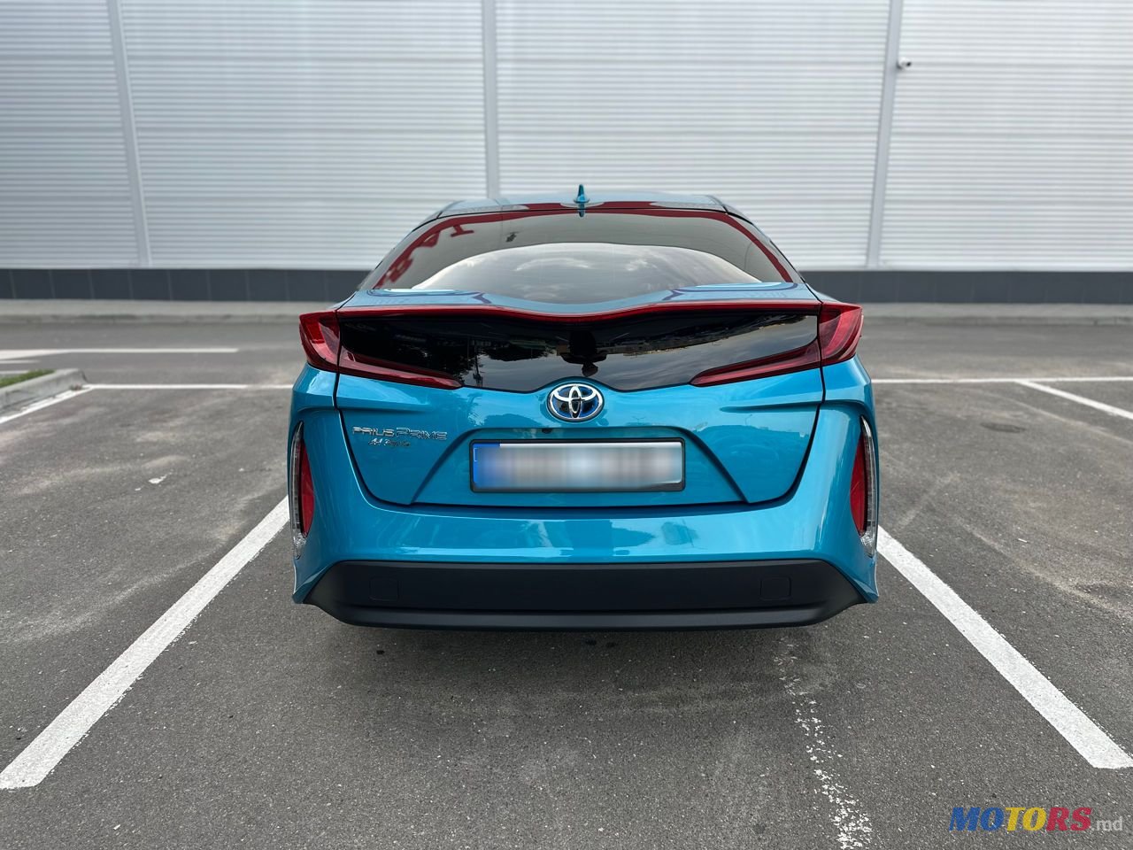 2017' Toyota Prius Prime photo #5