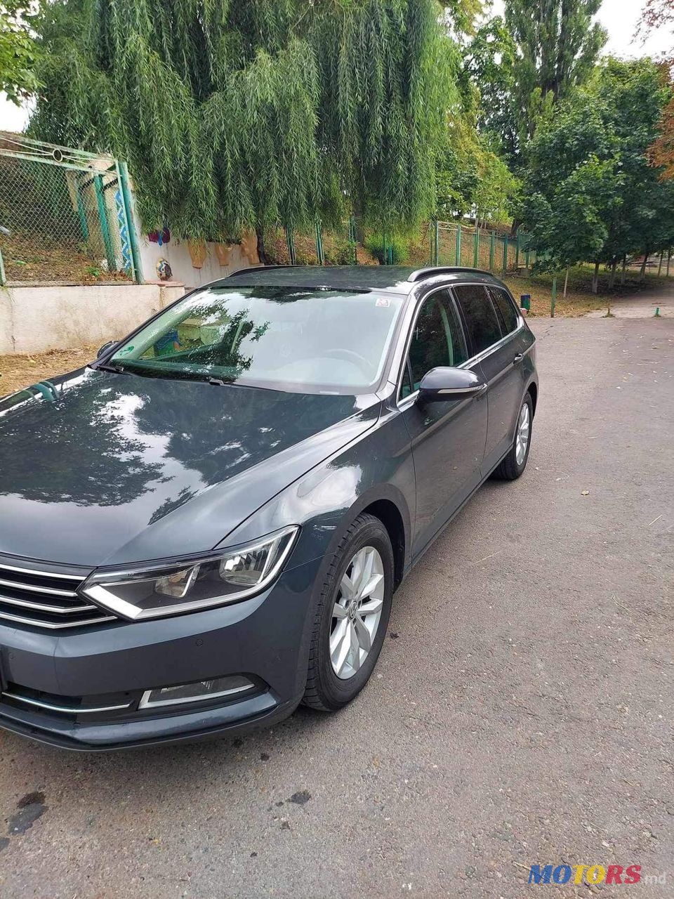 2015' Volkswagen Passat photo #4