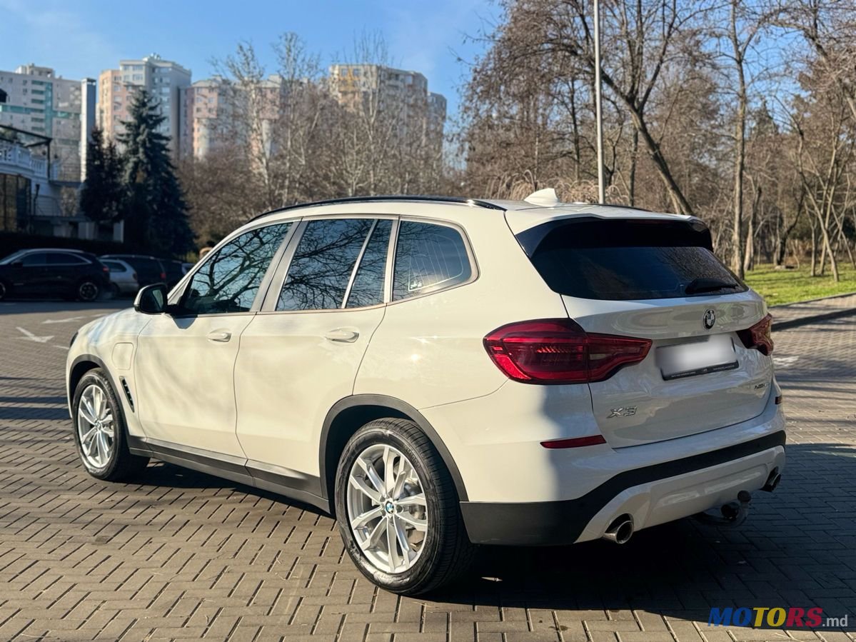 2021' BMW X3 photo #3