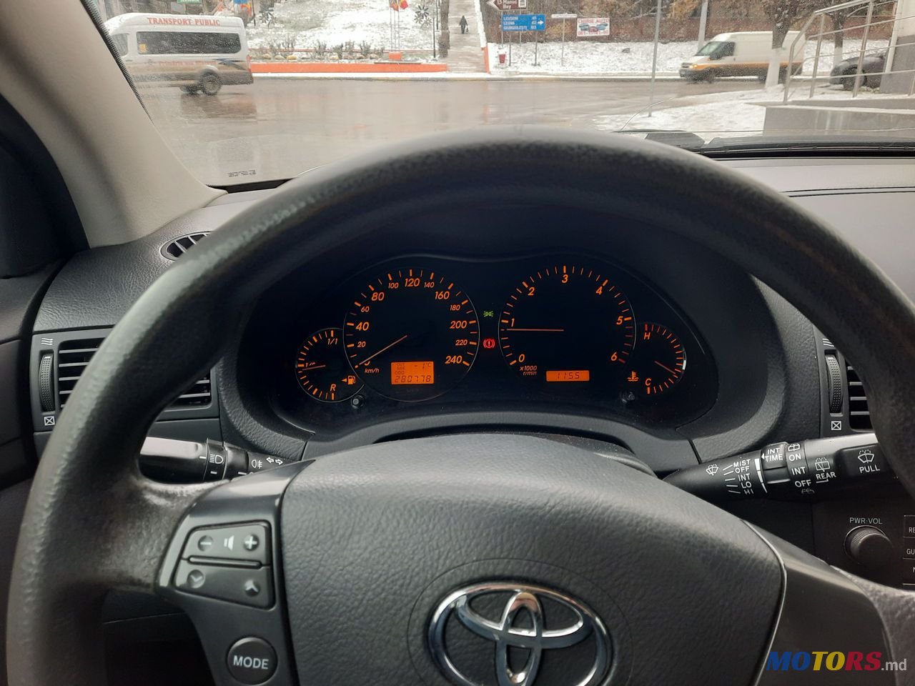 2008' Toyota Avensis photo #5