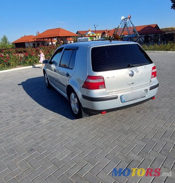 2000' Volkswagen Golf photo #3