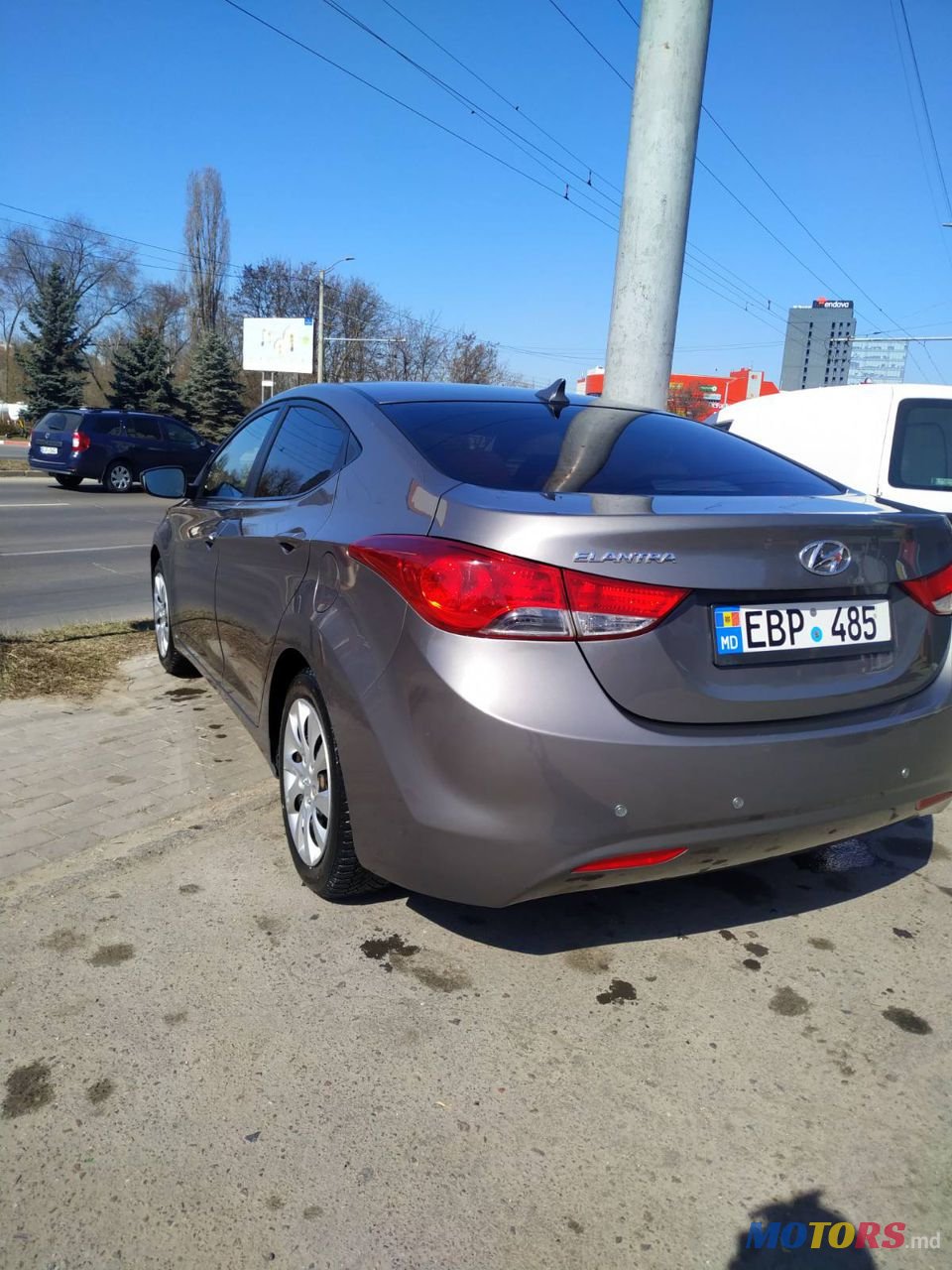 2012' Hyundai Elantra photo #2