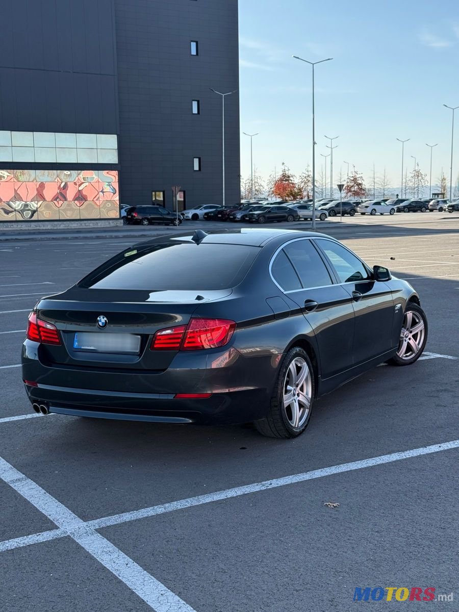 2012' BMW 5 Series photo #5