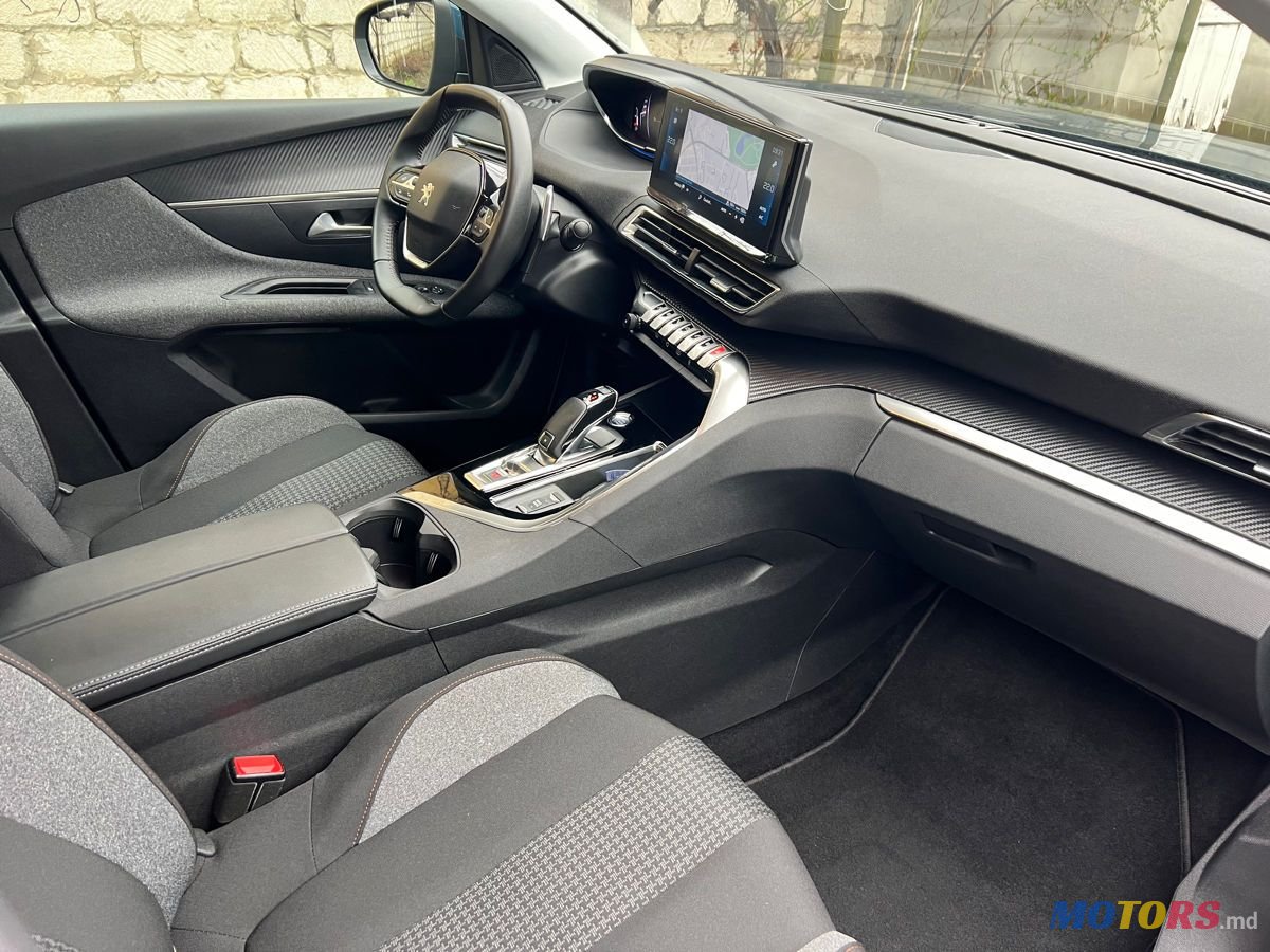 2021' Peugeot 3008 photo #6