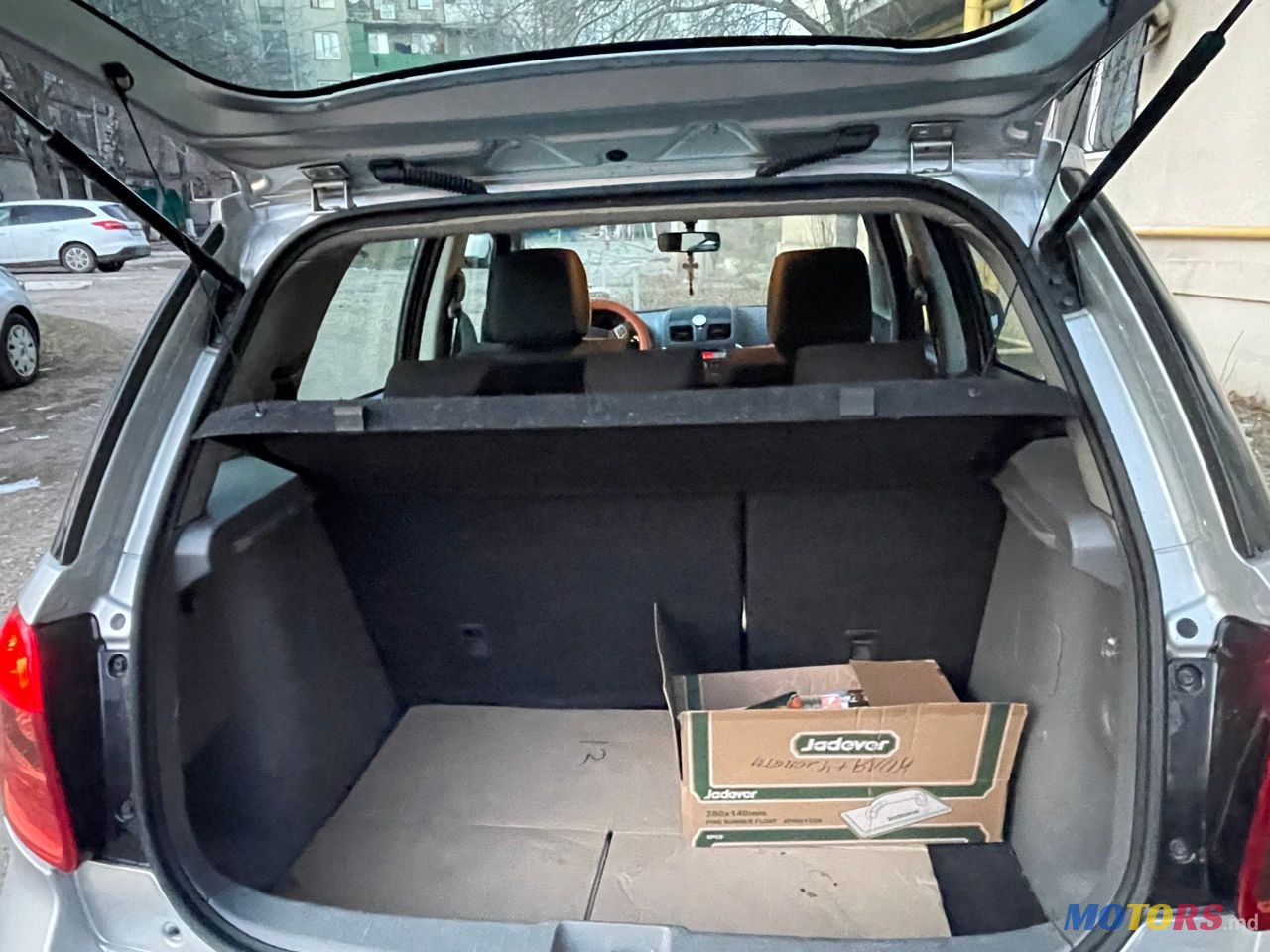 2012' Suzuki SX4 photo #3