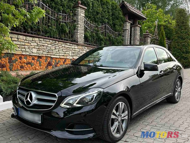 2014' Mercedes-Benz E Класс photo #6