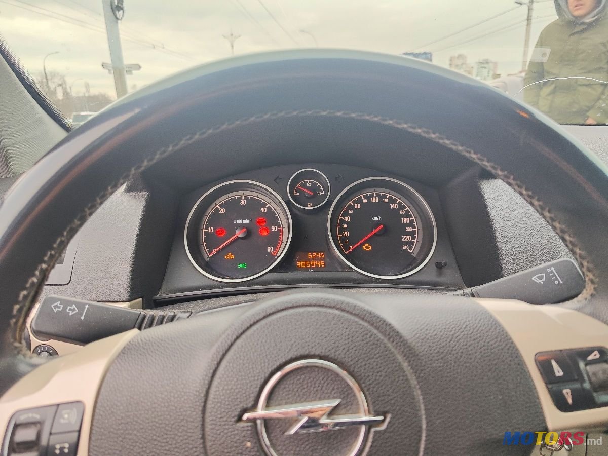 2007' Opel Astra photo #4