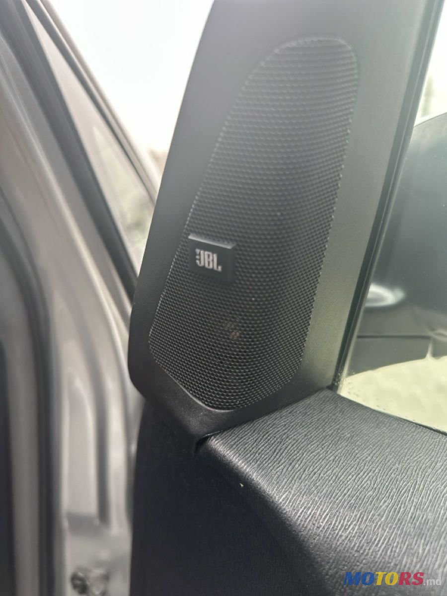 2008' Toyota Prius photo #5