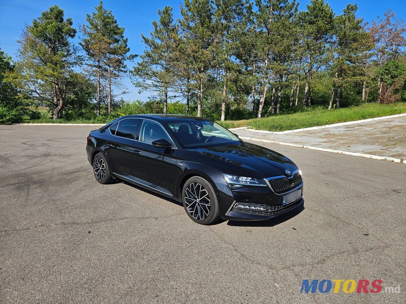 2020' Skoda Superb photo #1