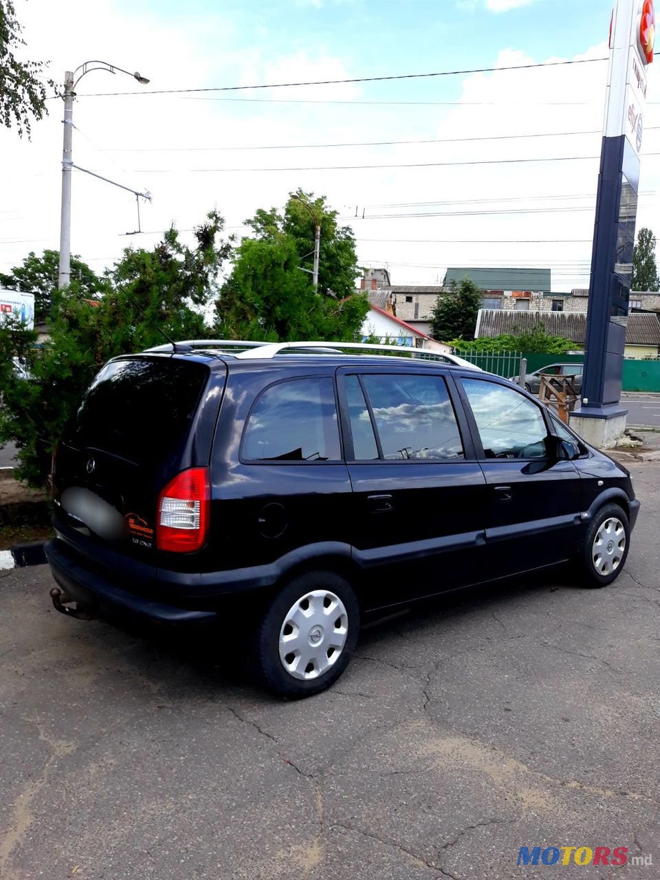 2004' Opel Zafira photo #2