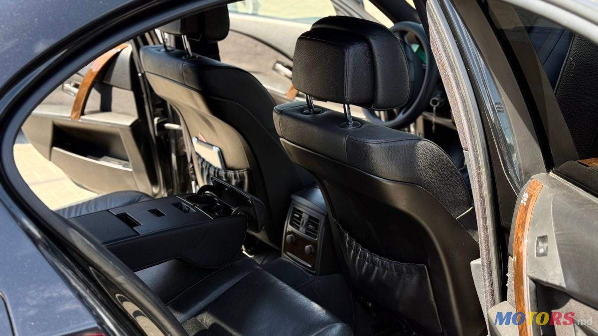 2006' BMW 5 Series photo #5