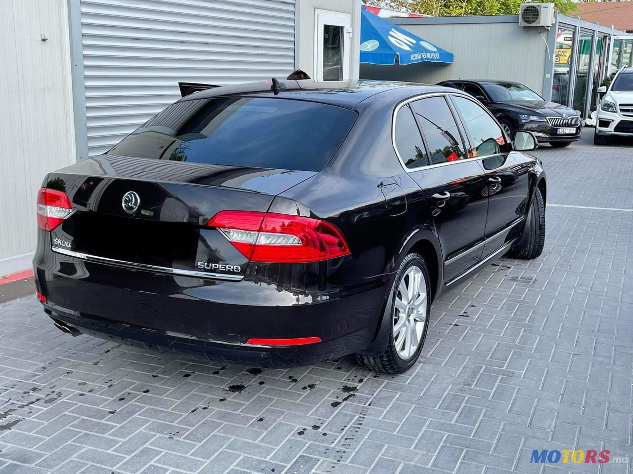 2013' Skoda Superb photo #3