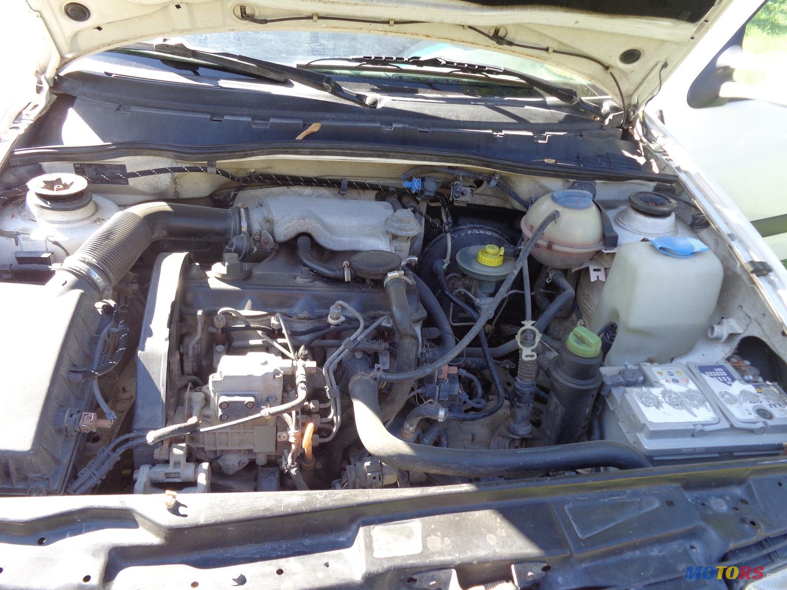 2000' SEAT фургон photo #5