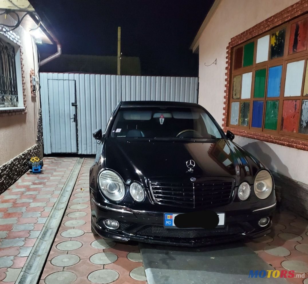 2007' Mercedes-Benz E Класс photo #1