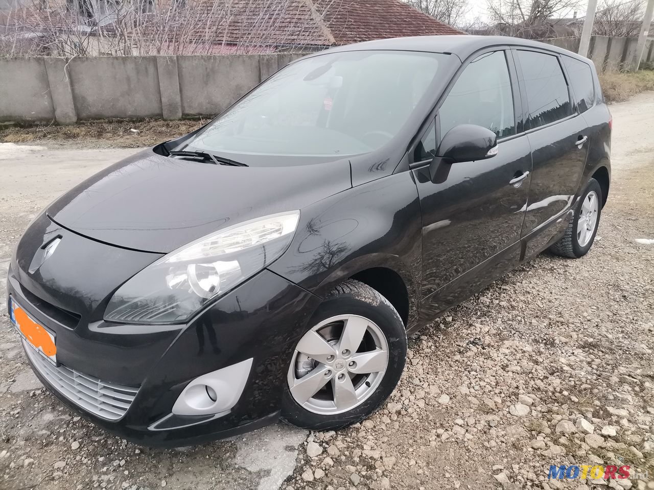 2009' Renault Grand Scenic photo #1