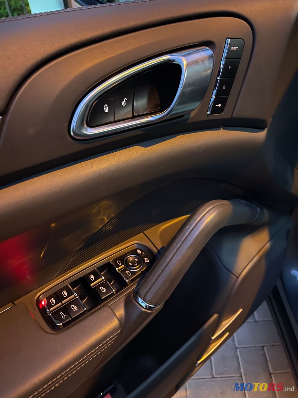 2015' Porsche Cayenne photo #4