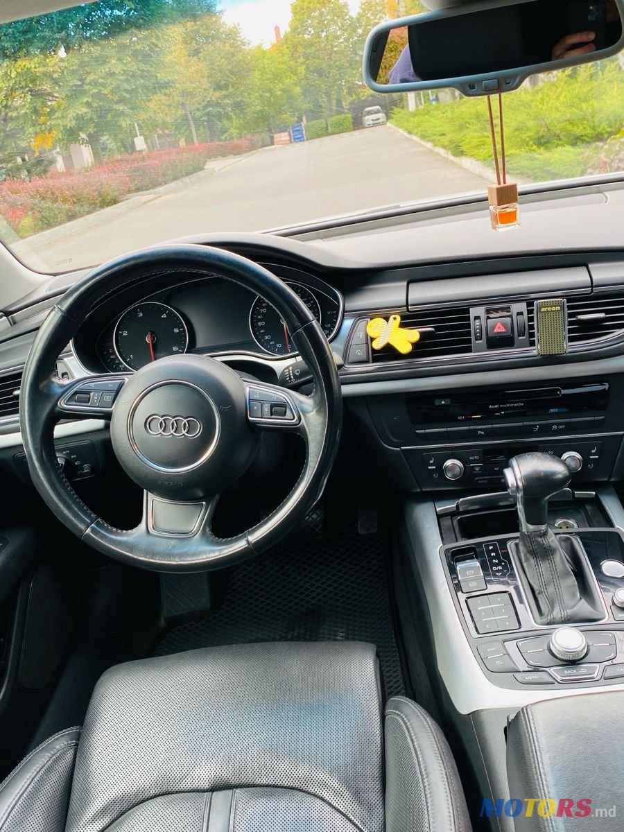 2012' Audi A7 photo #2