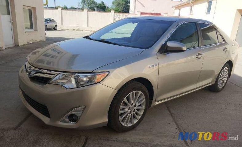 2014' Toyota Camry photo #1