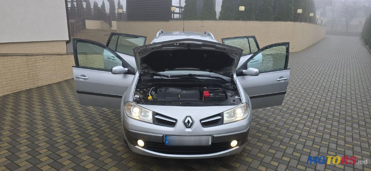 2006' Renault Megane photo #1