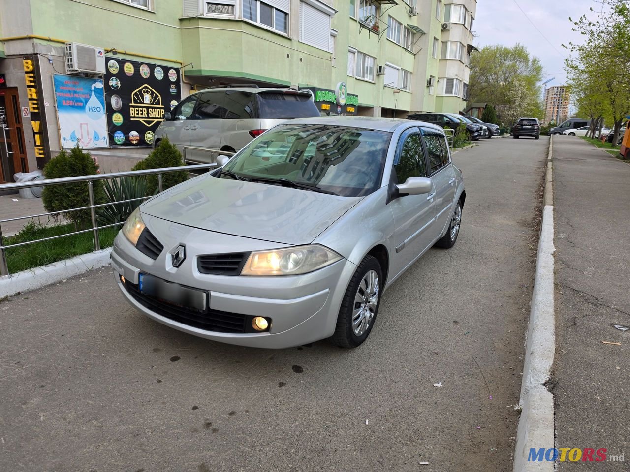2007' Renault Megane photo #3