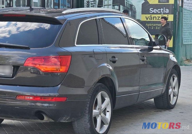 2007' Audi Q7 photo #3