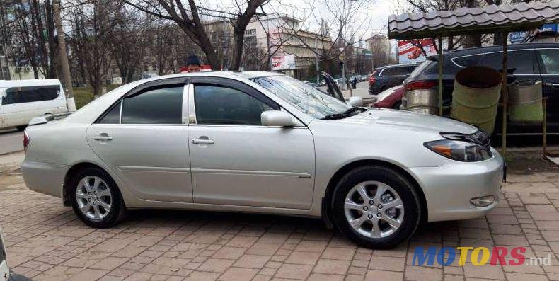 2003' Toyota Camry photo #2