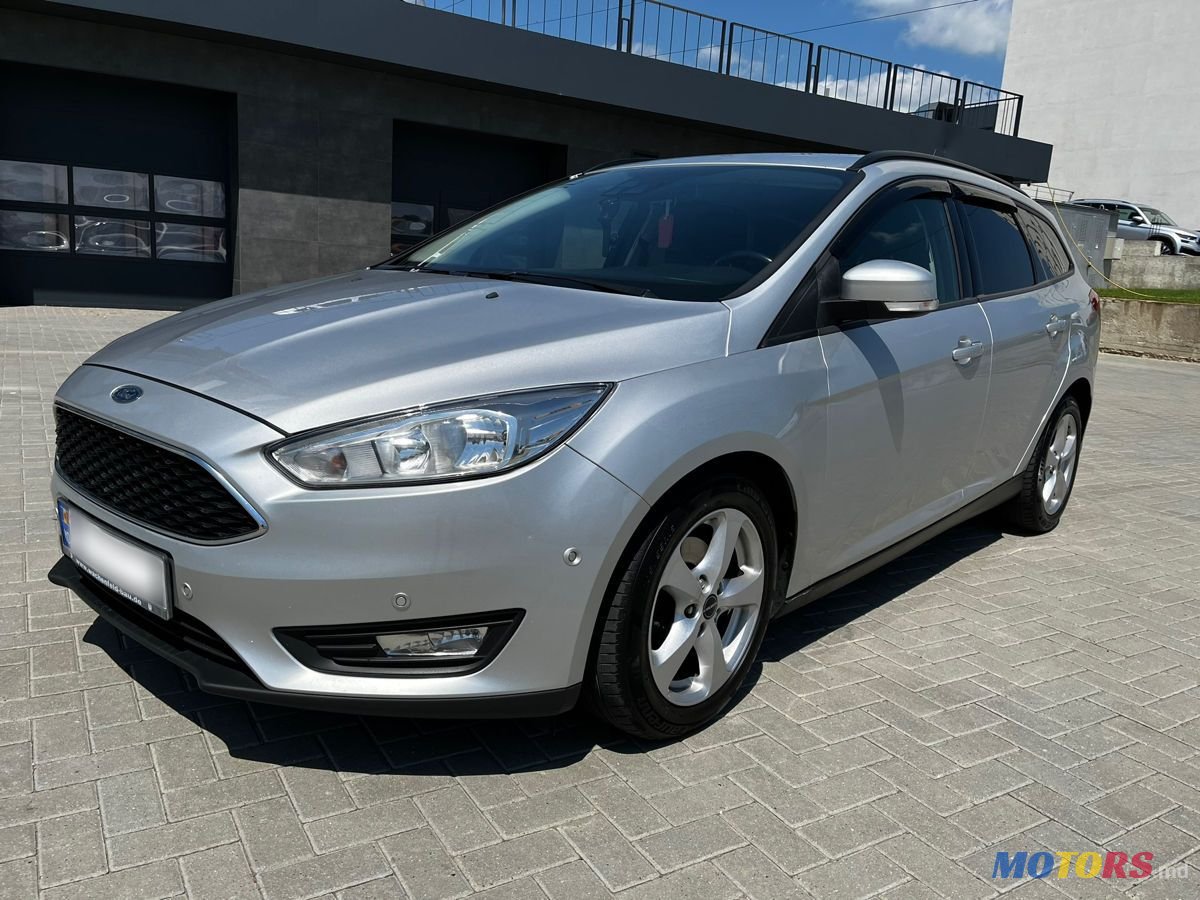 2017' Ford Focus photo #3