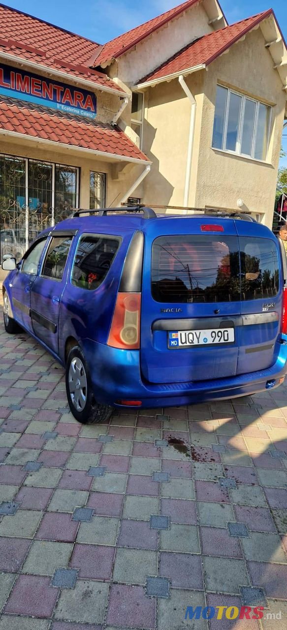 2009' Dacia Logan Mcv photo #2