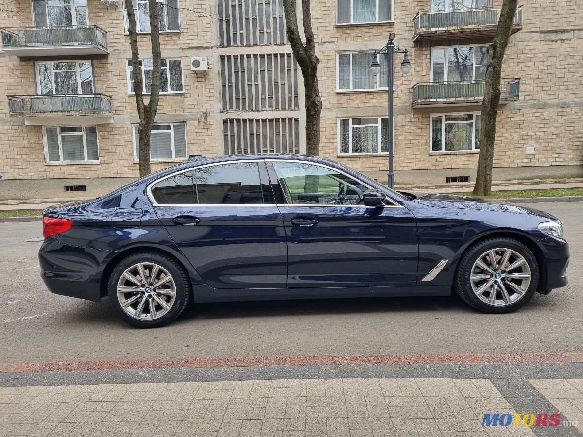 2019' BMW 5 Series photo #4