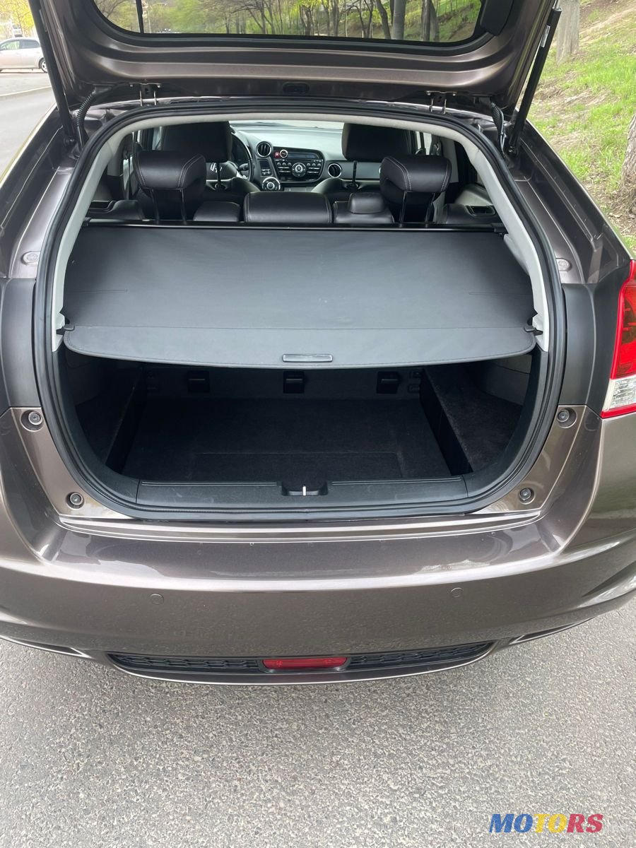 2012' Honda Insight photo #5