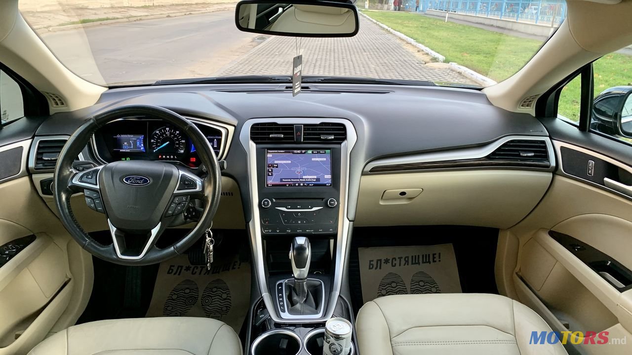 2012' Ford Fusion photo #6