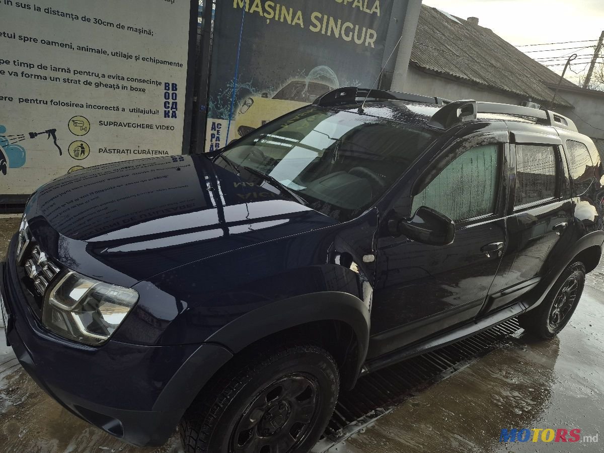 2014' Dacia Duster photo #2
