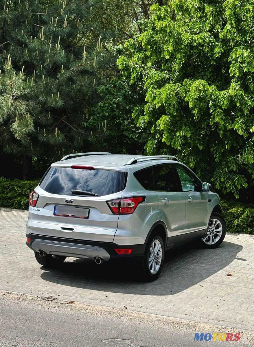 2017' Ford Kuga photo #3