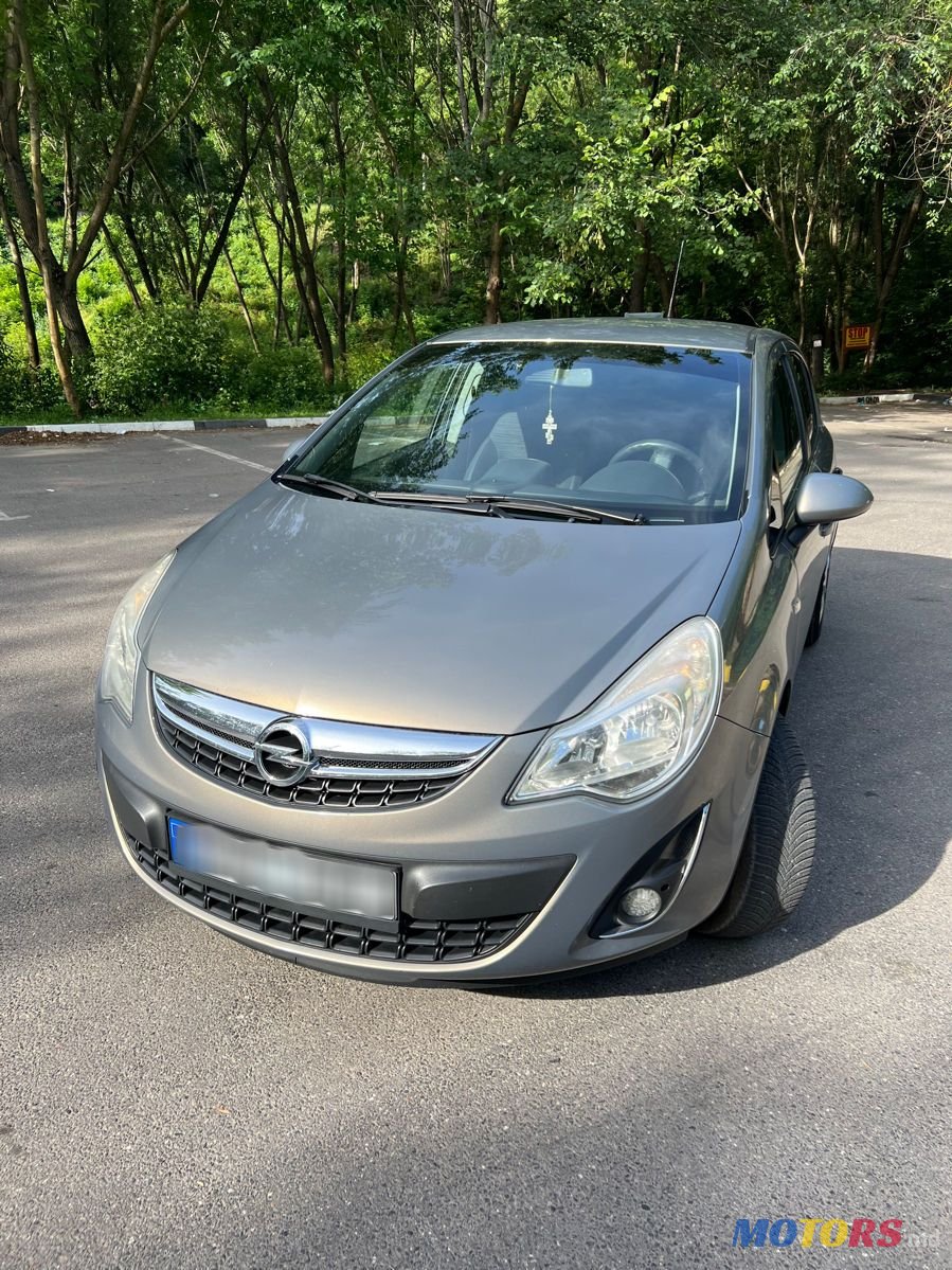 2014' Opel Corsa photo #4