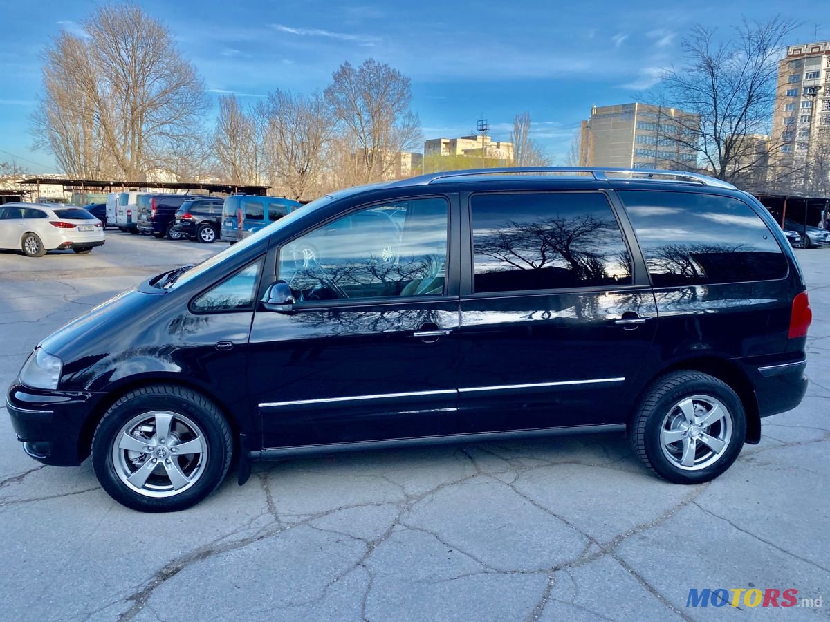 2007' Volkswagen Sharan photo #4