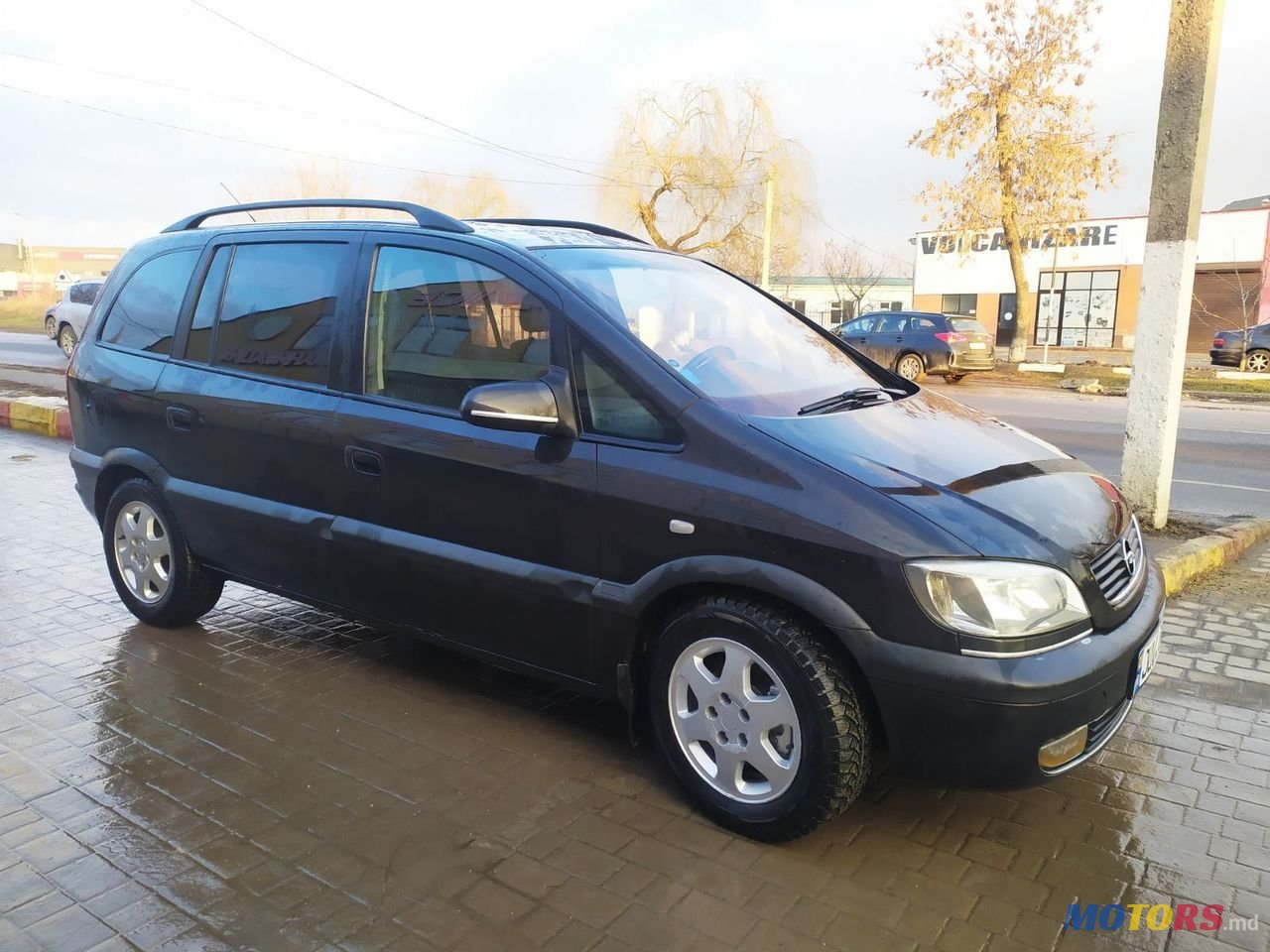2001' Opel Zafira photo #2