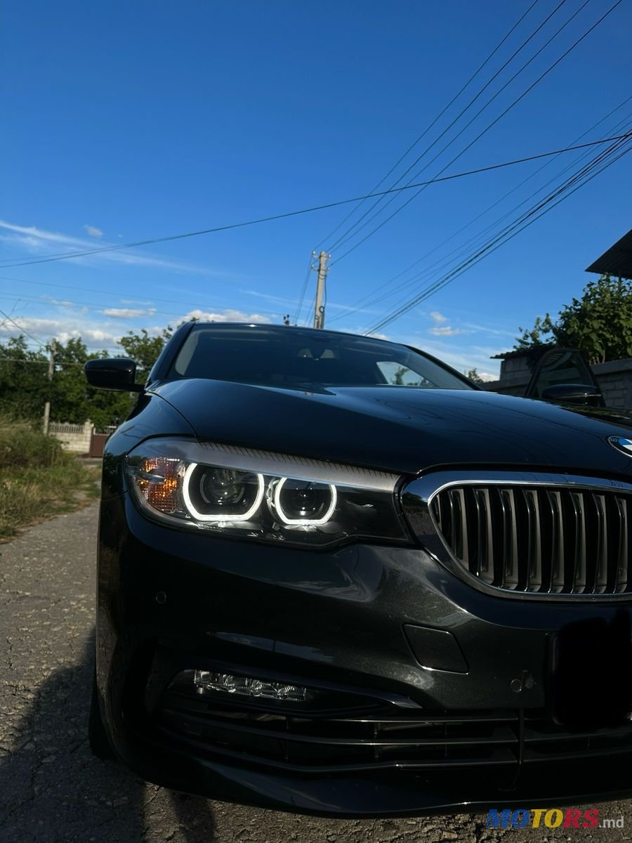 2018' BMW 5 Series photo #2