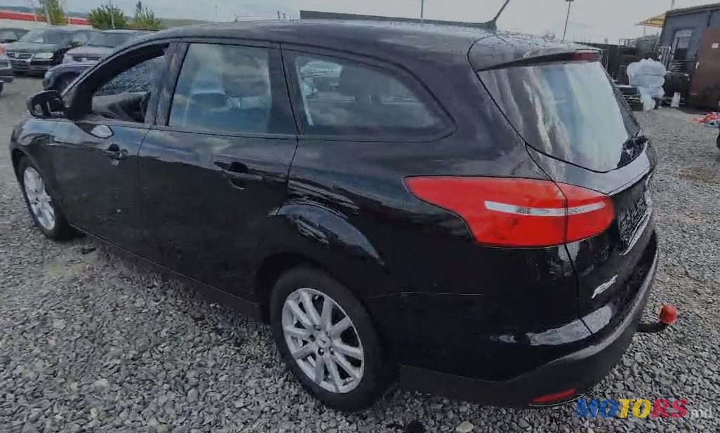 2016' Ford Focus photo #3