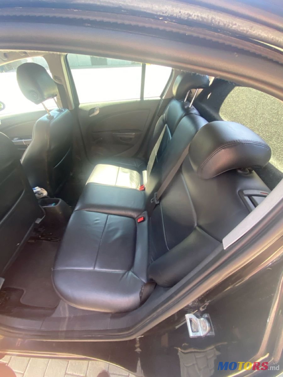 2012' Opel Corsa photo #5