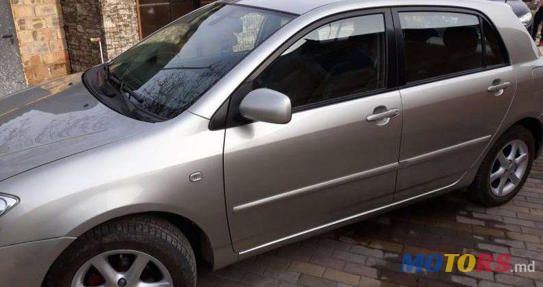 2005' Toyota Corolla photo #1