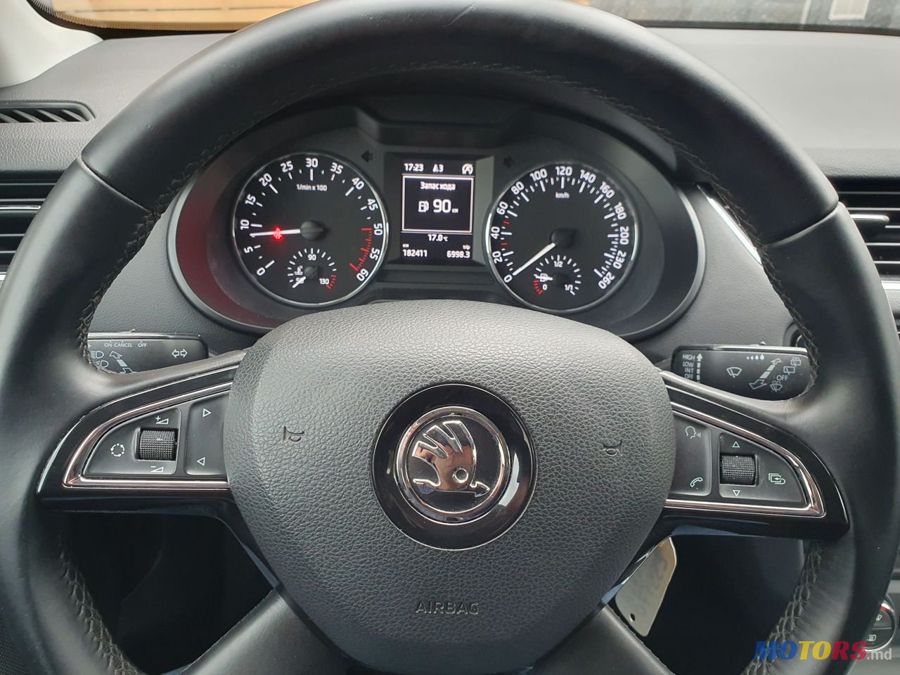 2014' Skoda Octavia photo #6