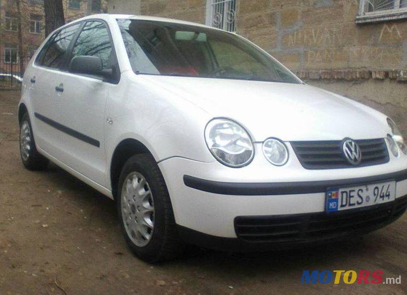 2004' Volkswagen Polo photo #1