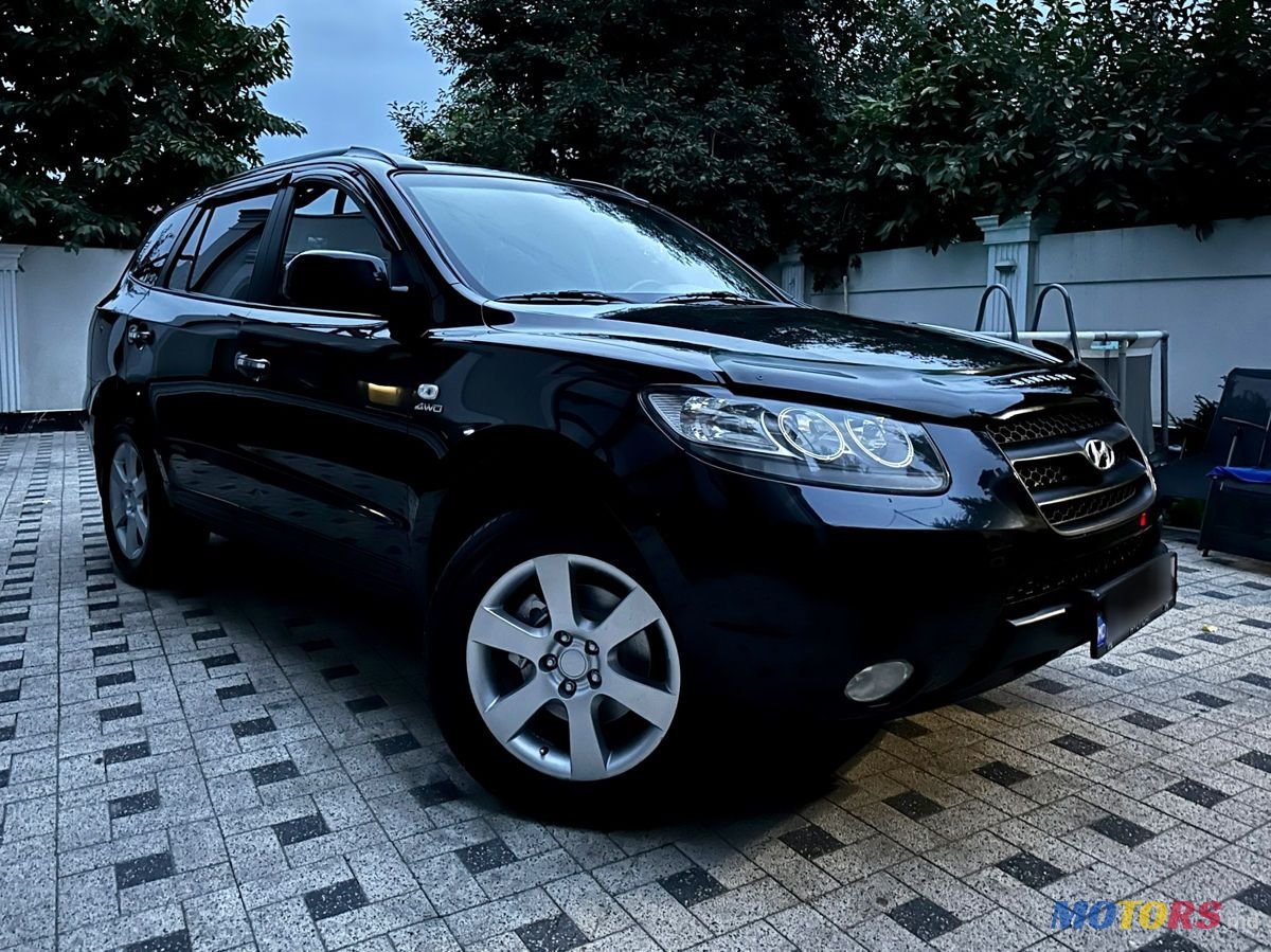 2007' Hyundai Santa Fe photo #2