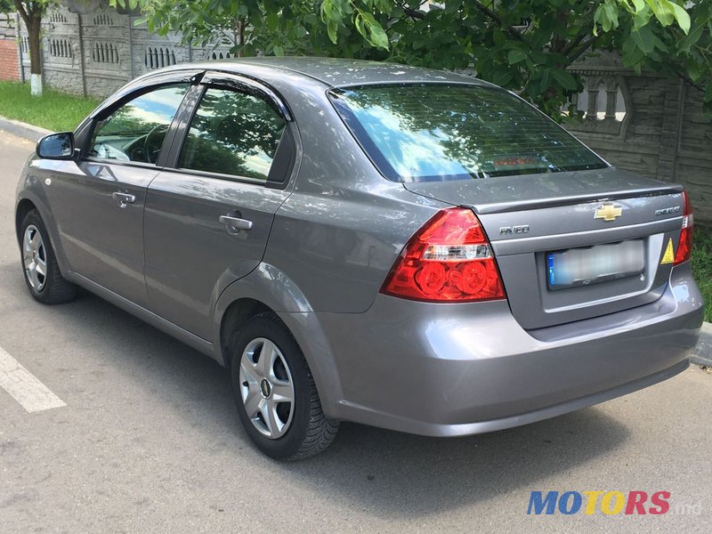 2011' Chevrolet Aveo photo #6