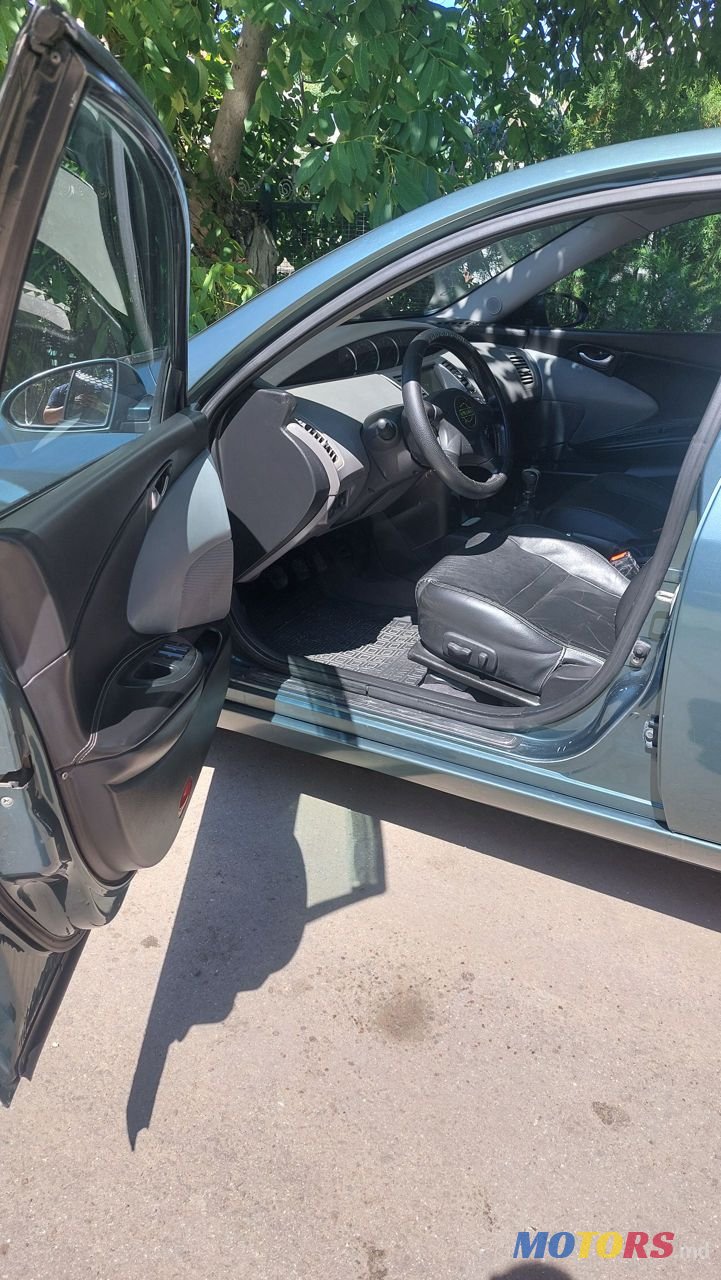 2002' Nissan Primera photo #3