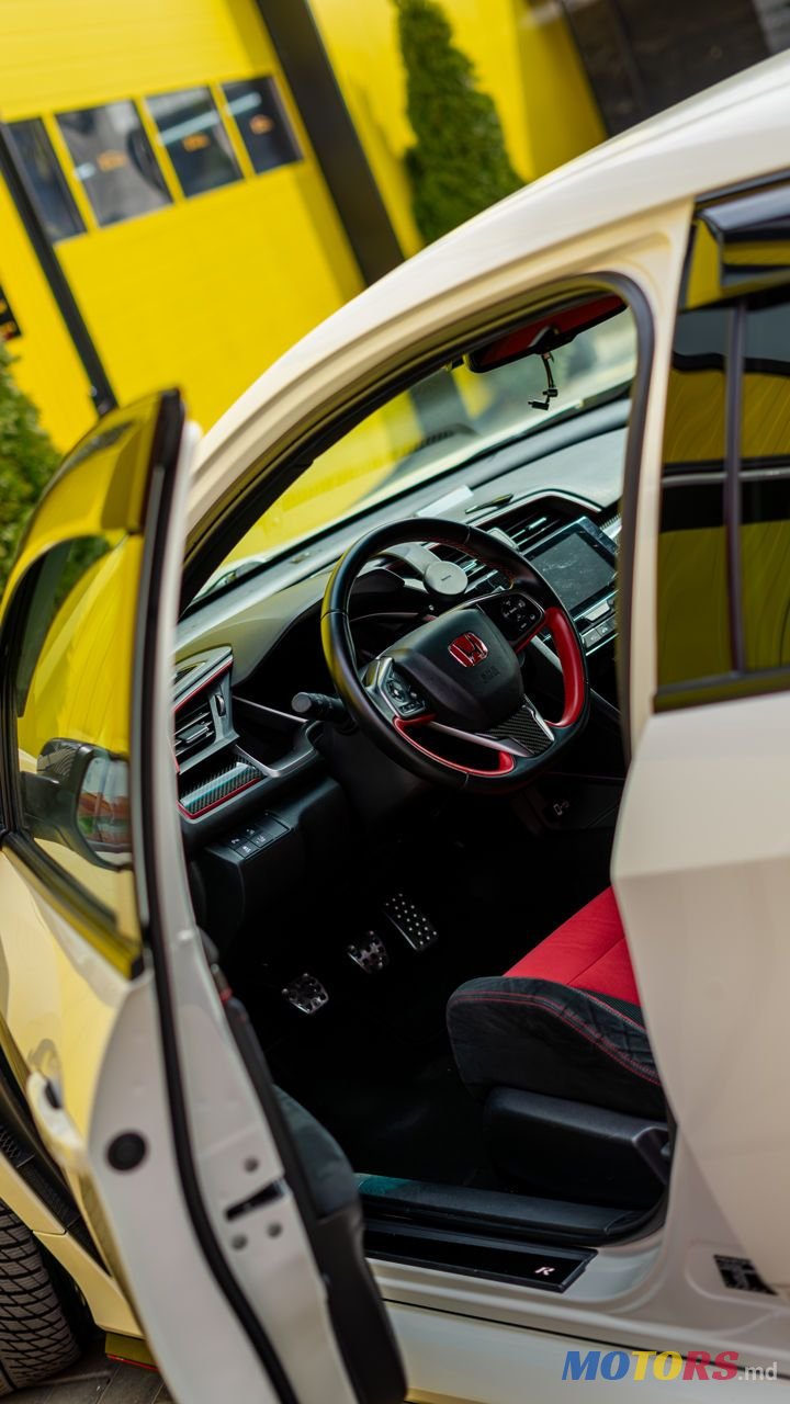 2018' Honda Civic photo #5