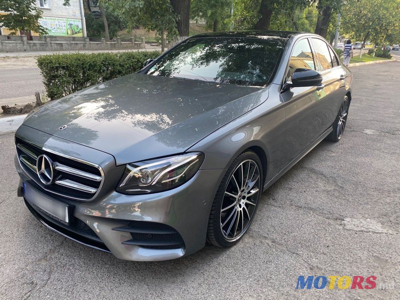 2020' Mercedes-Benz E Класс photo #3